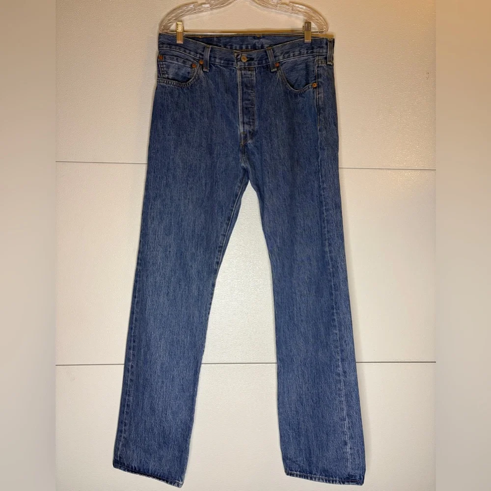 Levi's 501‎ Men's Straight Blue Jeans